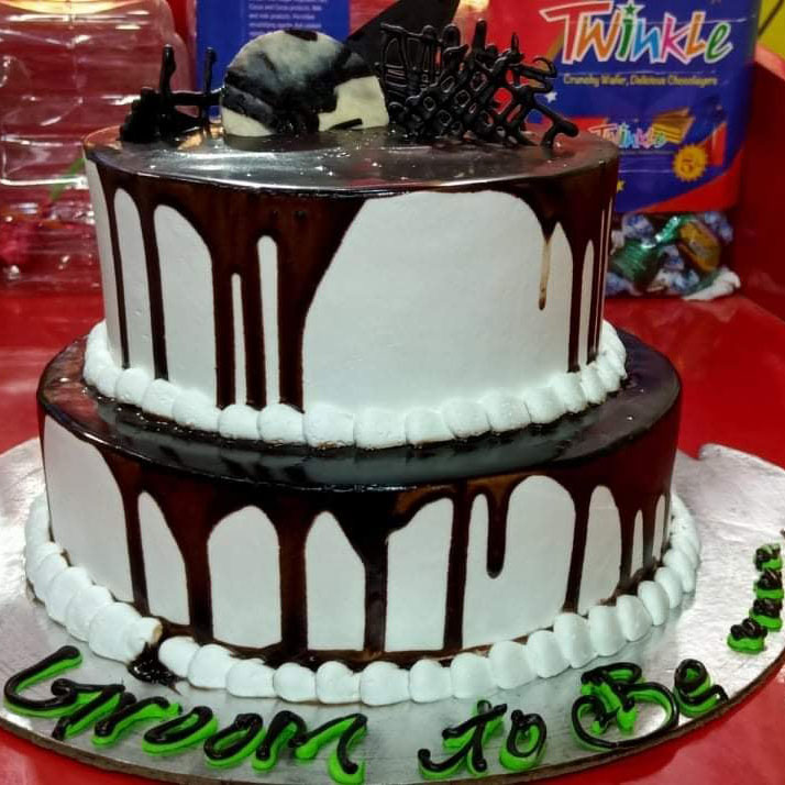 Creative Cakes Studio, Karachi 3 Pound, Fondant Birthday Cake | Fondant  cakes birthday, Creative cakes, Cake